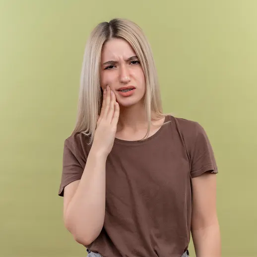 Sızlayan Dolgu Diş